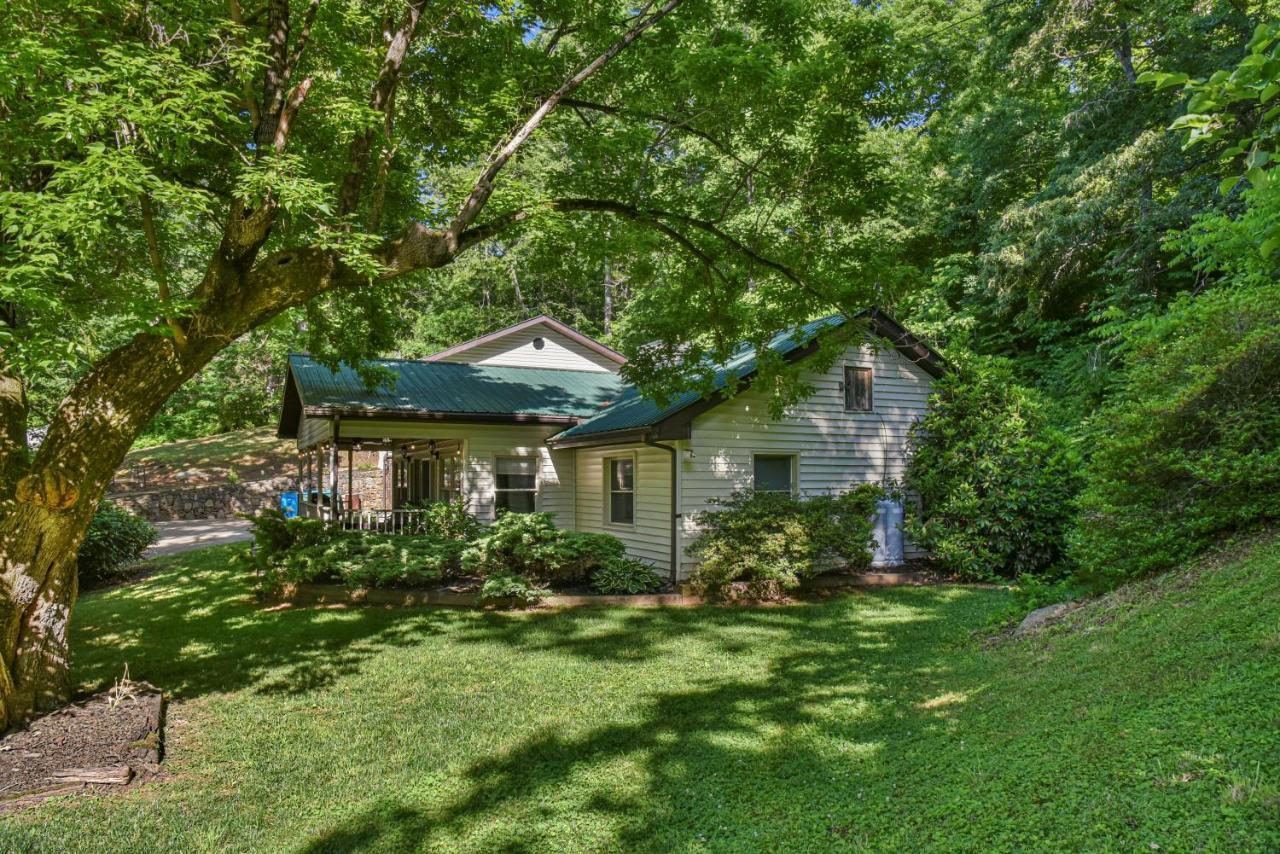South Asheville Home With Hot Tub Just 11 Miles To Downtown Экстерьер фото